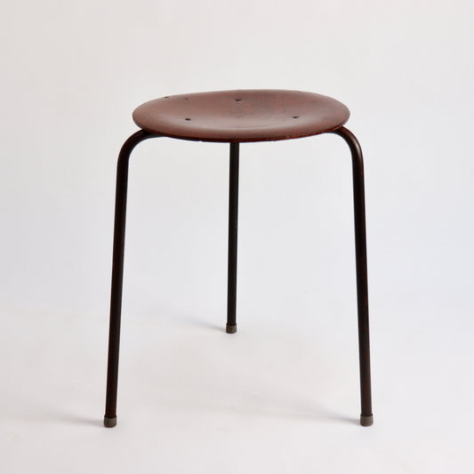 Mid-century three-legged stool in the manner of Arne Jacobsen Dot stool