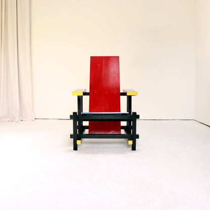 Gerrit Rietveld Red and Blue Chair