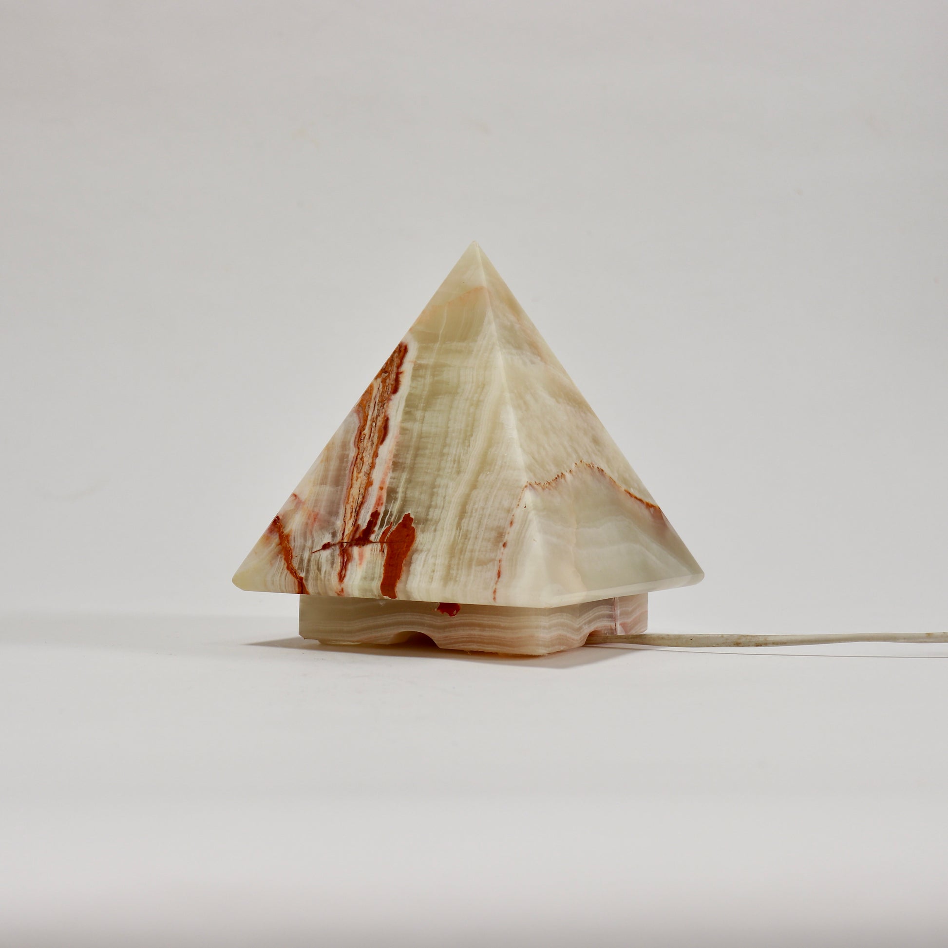 1970s style onyx pyramid light with red mineral veining