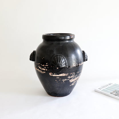 French Art Deco pot