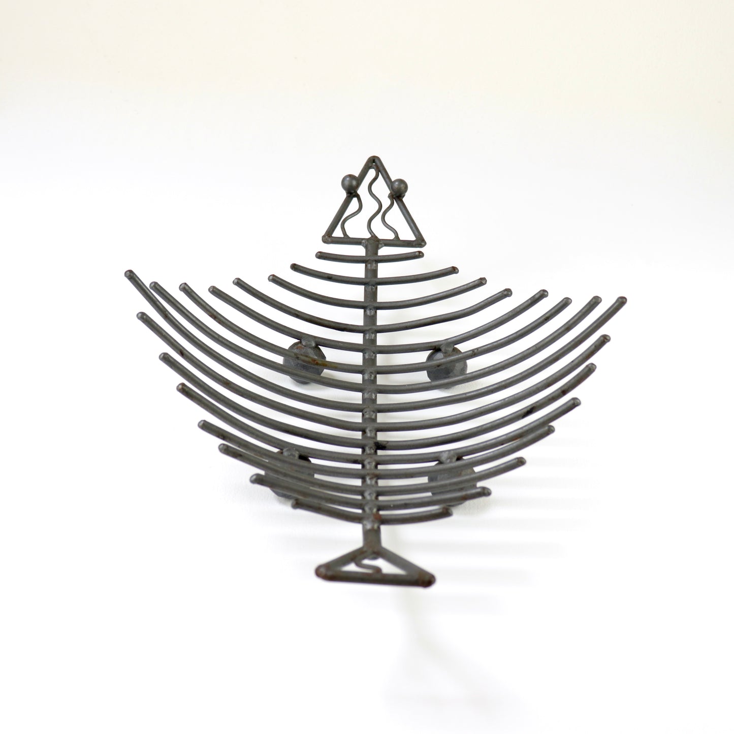 Iron fish skeleton platter