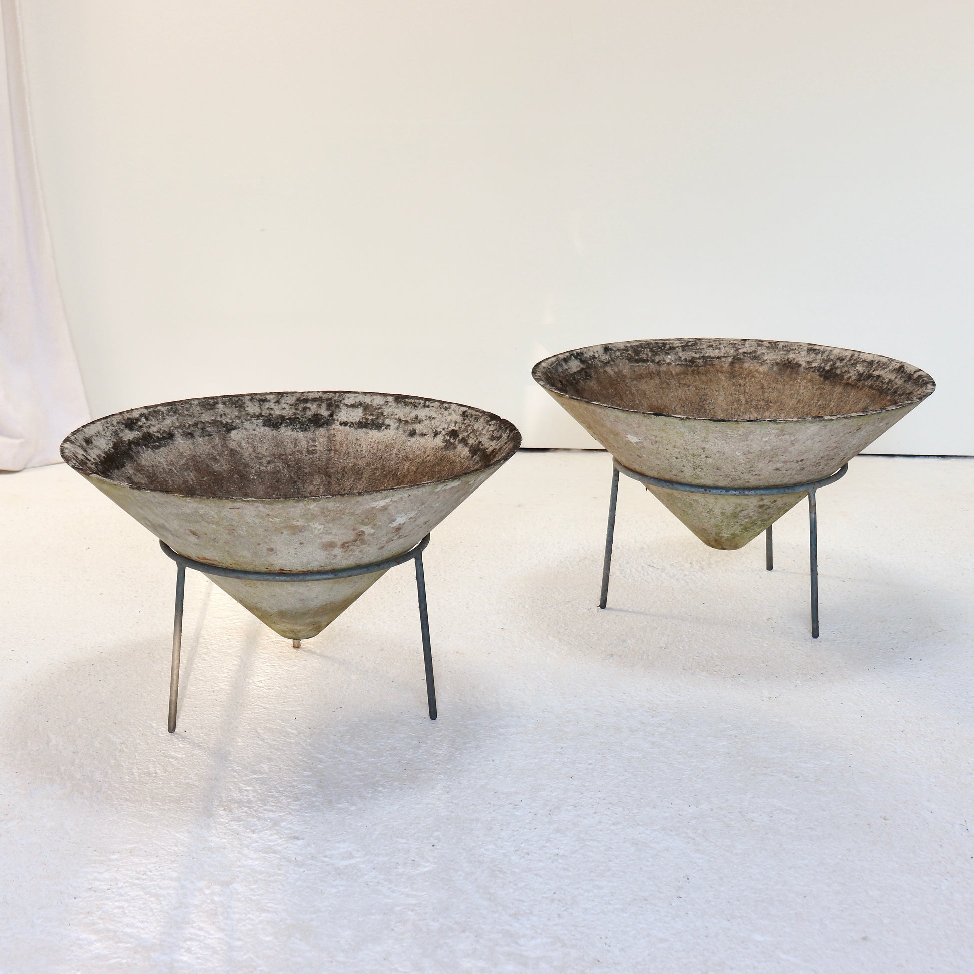 Pair of Willy Guhl cone planters by Eternit in weathered fibre cement