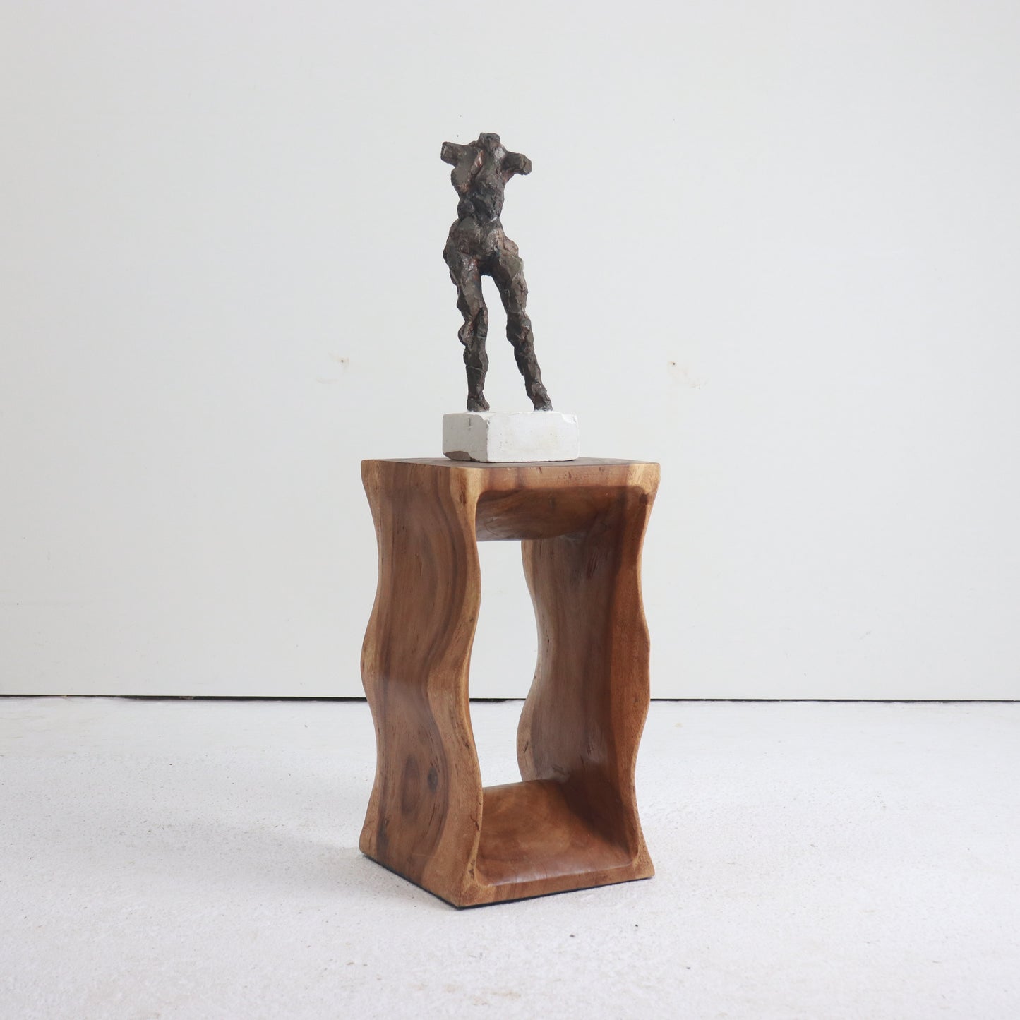 Wavy Wood side table