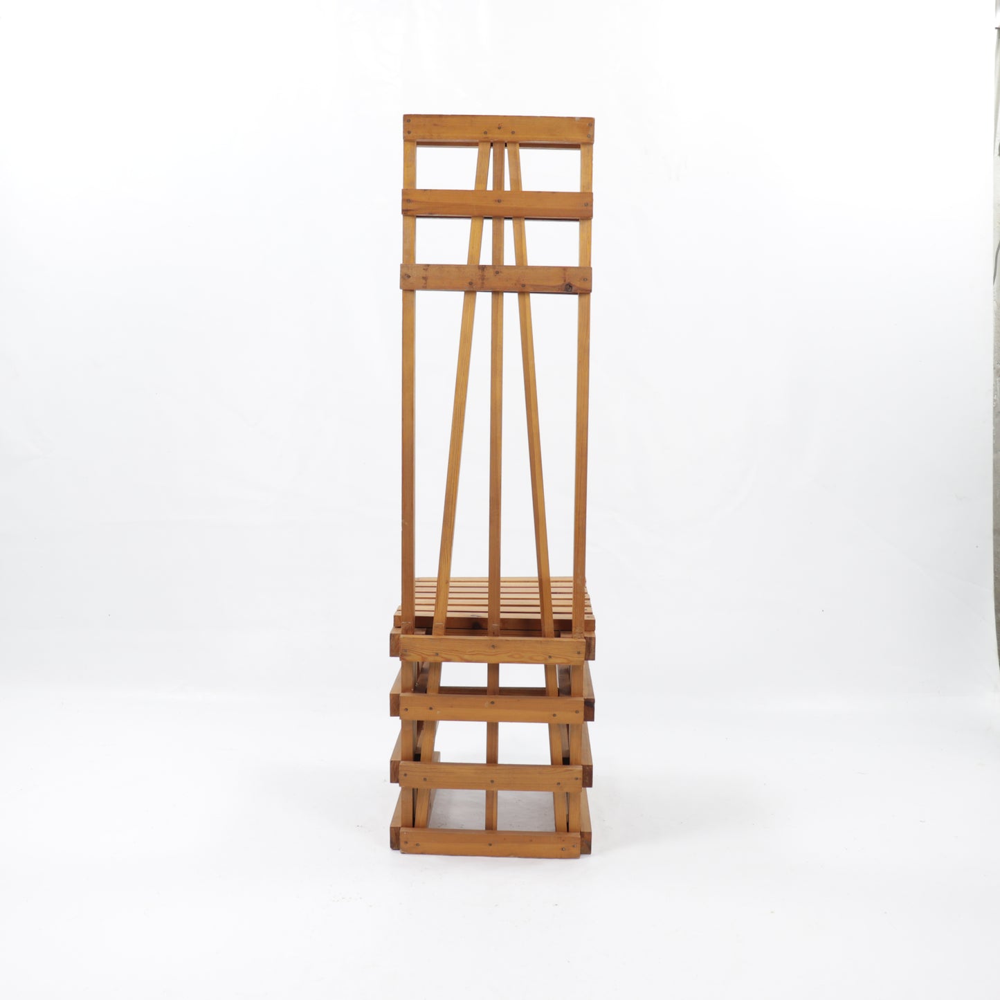 Constructivist Chair with Enzo Mari vibes