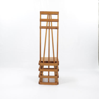 Constructivist Chair with Enzo Mari vibes