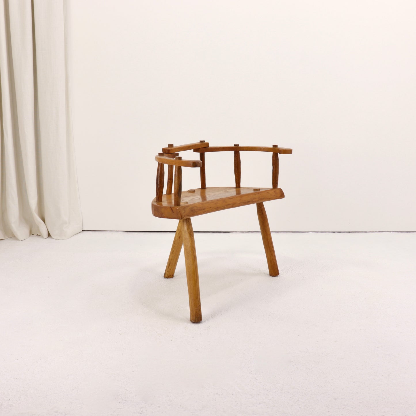 Craftsman stick back chair