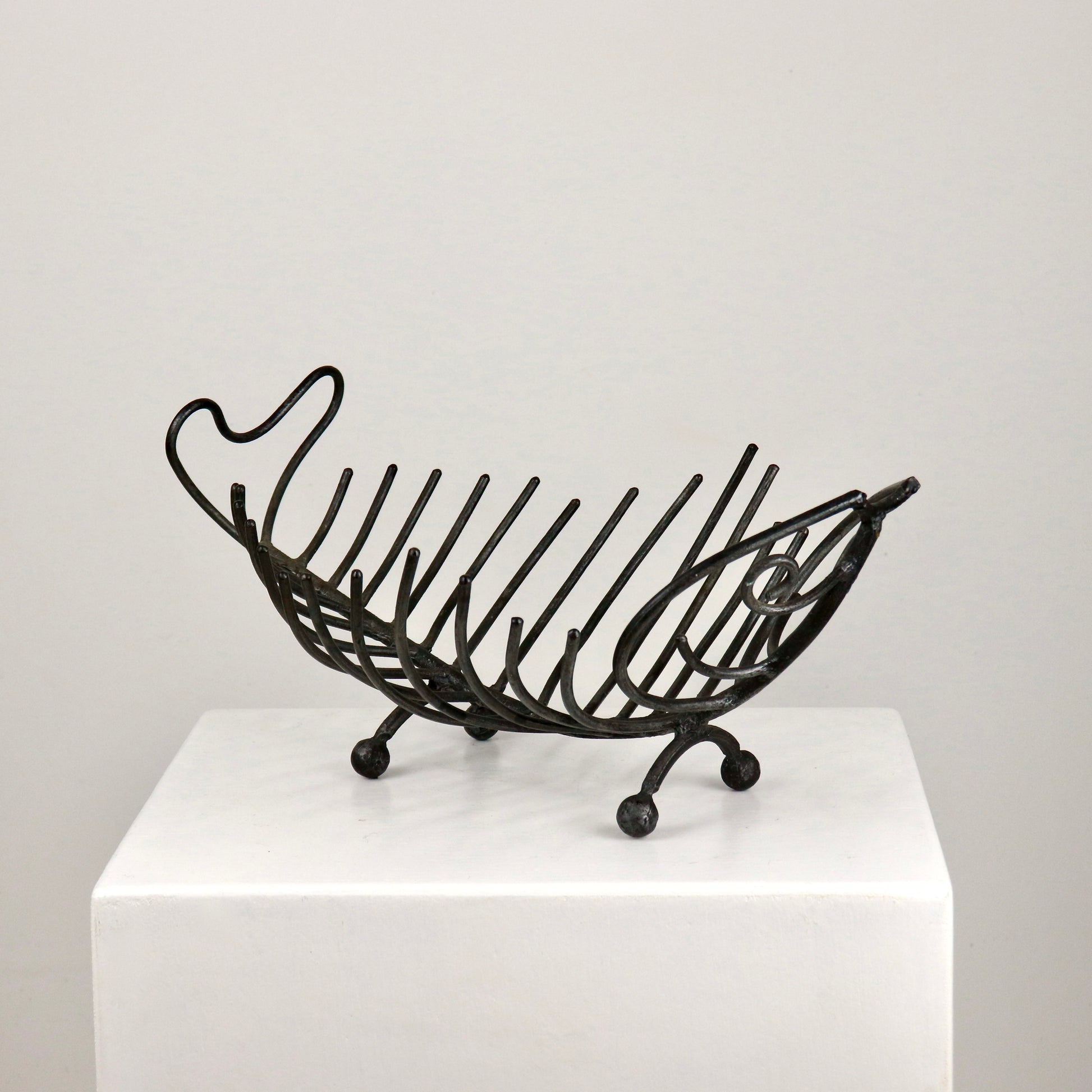 Iron fish form decorative bowl