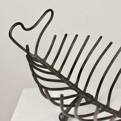 Sculptural fruit bowl in wrought iron