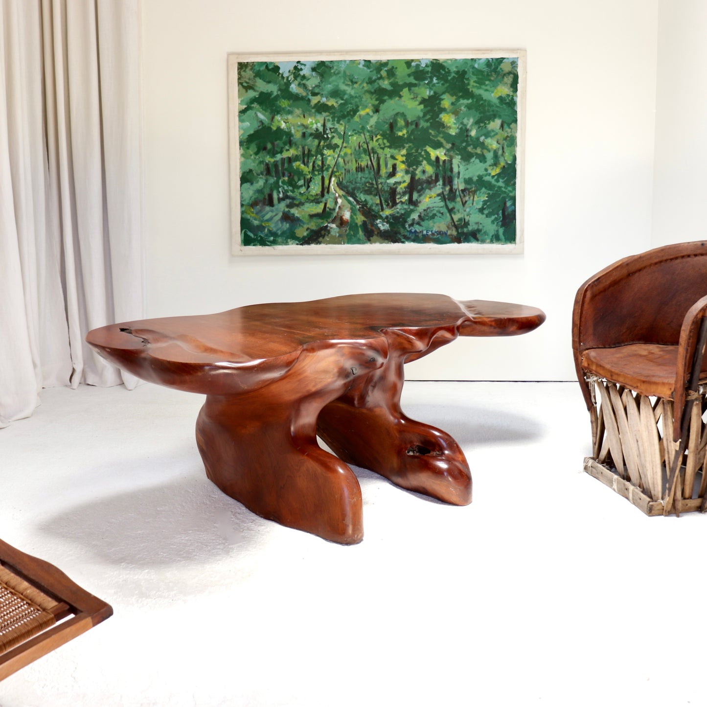 Monolithic freeform coffee table