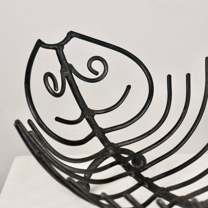Fish skeleton metal fruit bowl