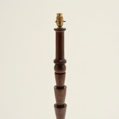 Upper stem detail with brass lampholder.