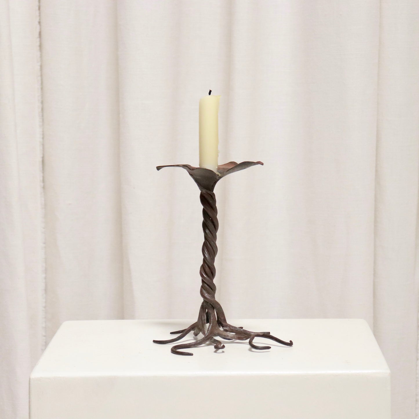 “Vintage blacksmith-made iron candle holder, 20 cm high”