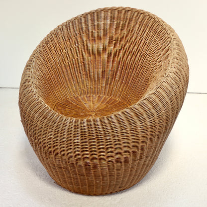 Vintage Woven Rattan Lounge Chair — in the Style of Isamu Kenmochi