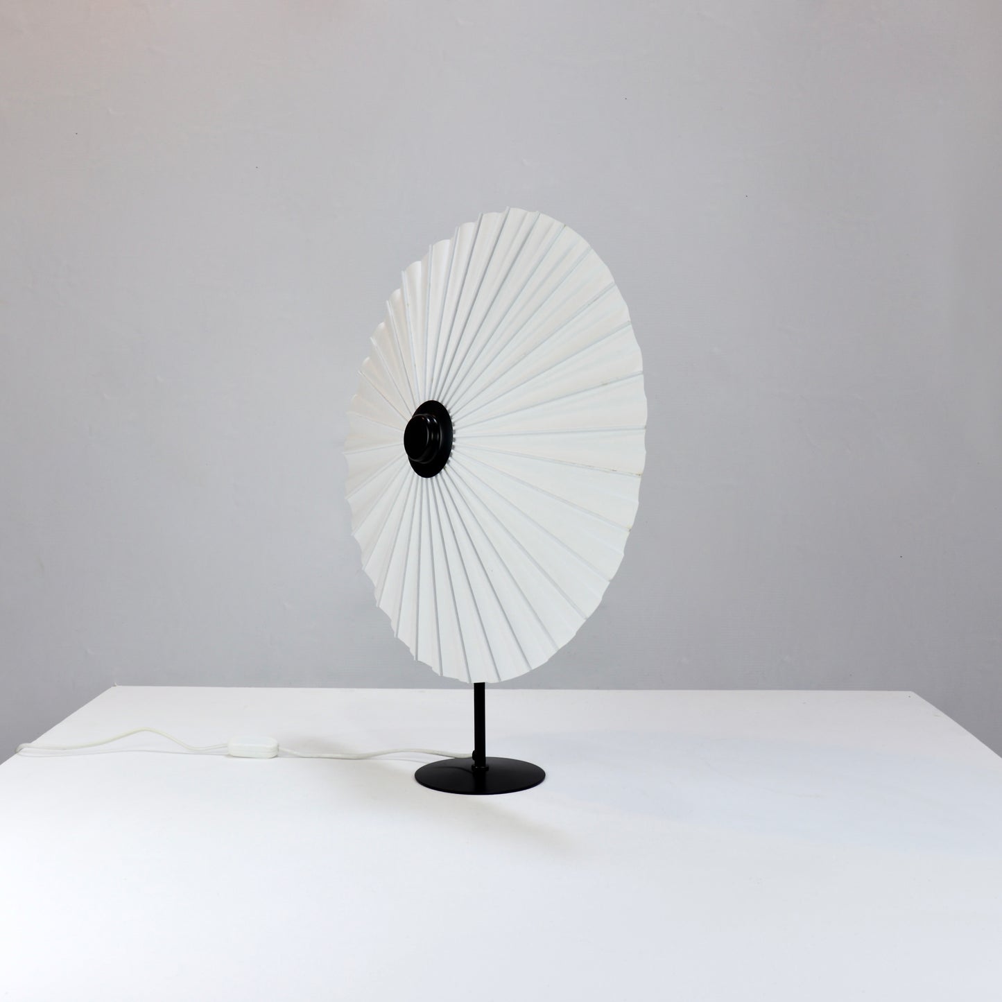 Post Modern pleated lamp