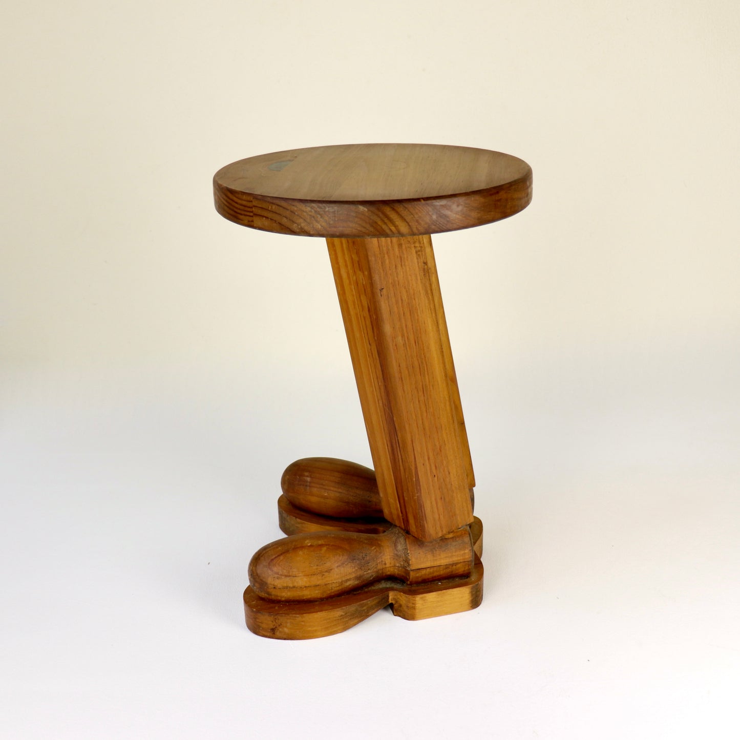 Postmodern side table/stool
