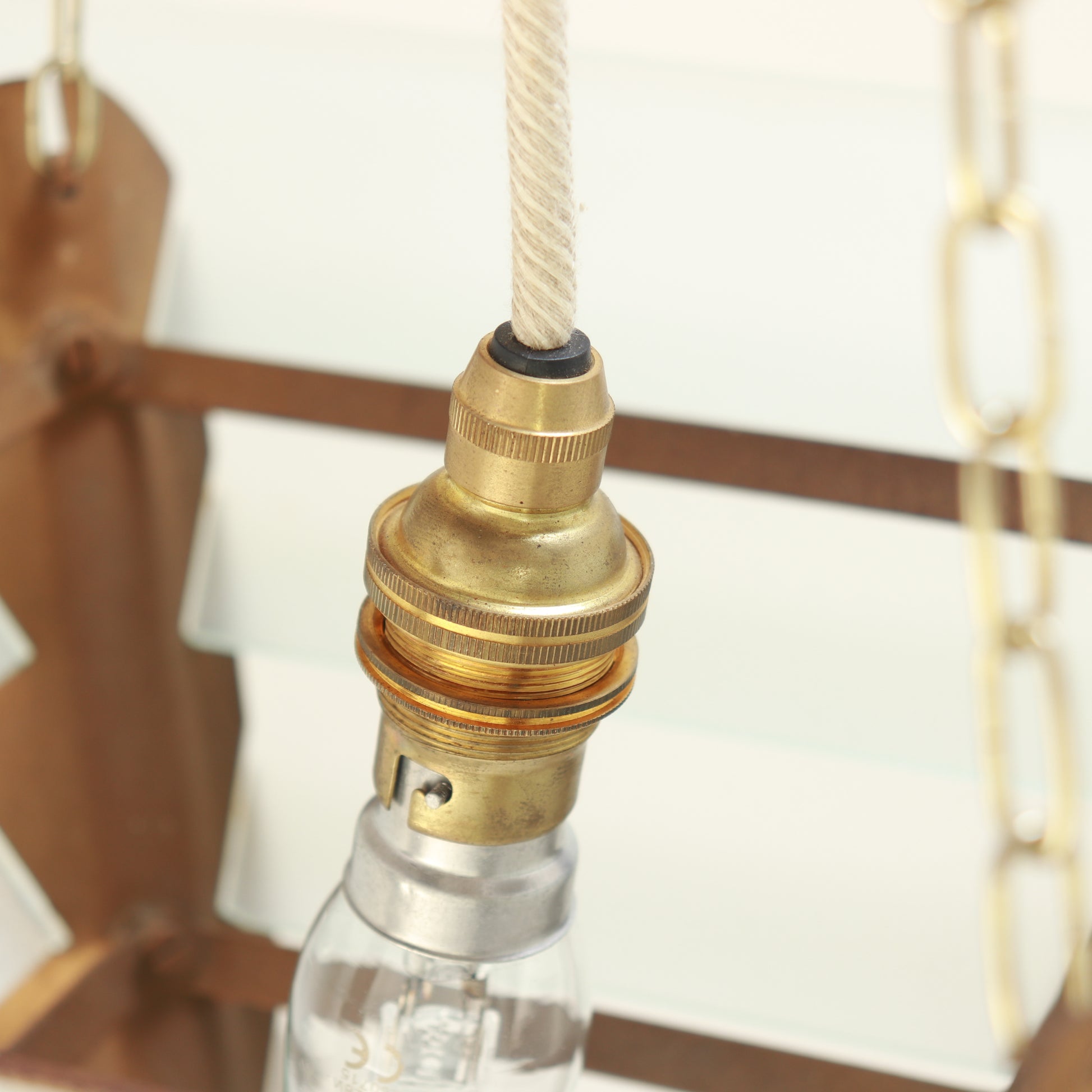 Brass B22 lamp holder and fabric flex detail
