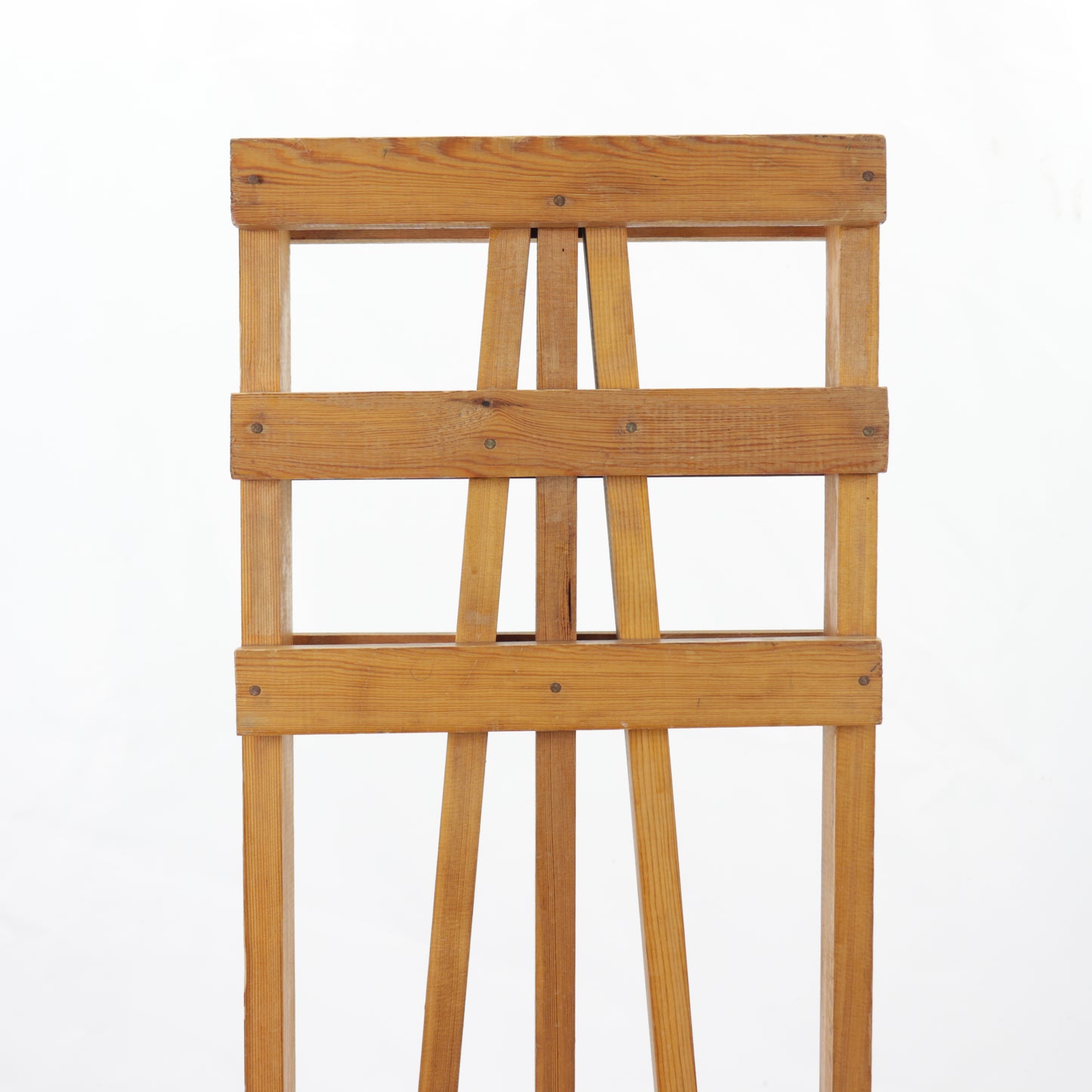 Constructivist Chair with Enzo Mari vibes
