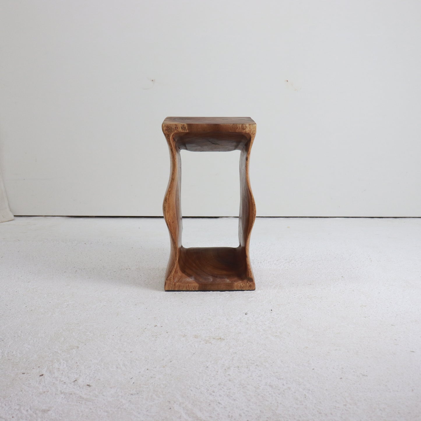 Wavy Wood side table