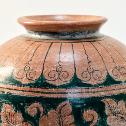 Large decorative vase in terracotta and green glaze
