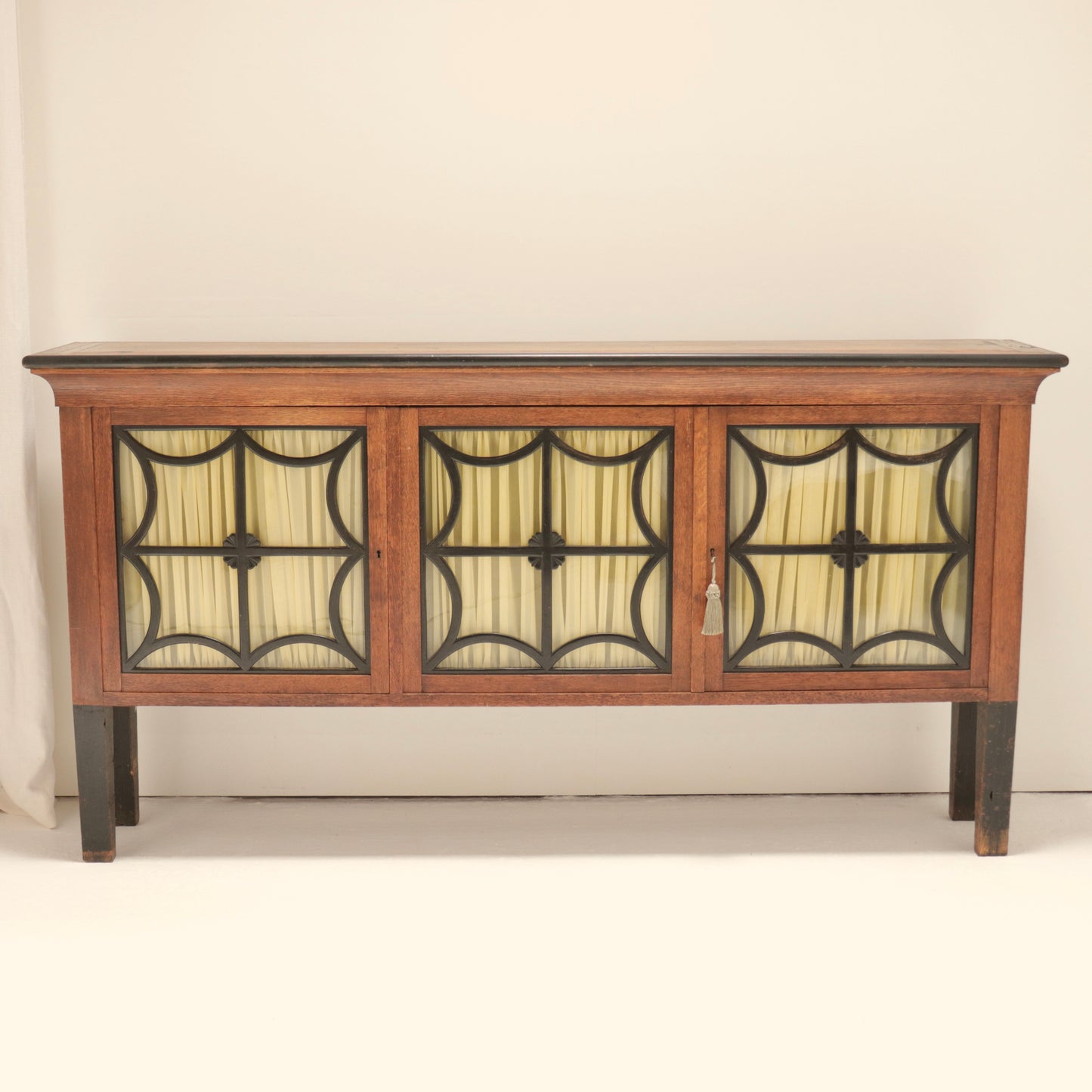 Early 20th Century French Sideboard with Glazed Doors