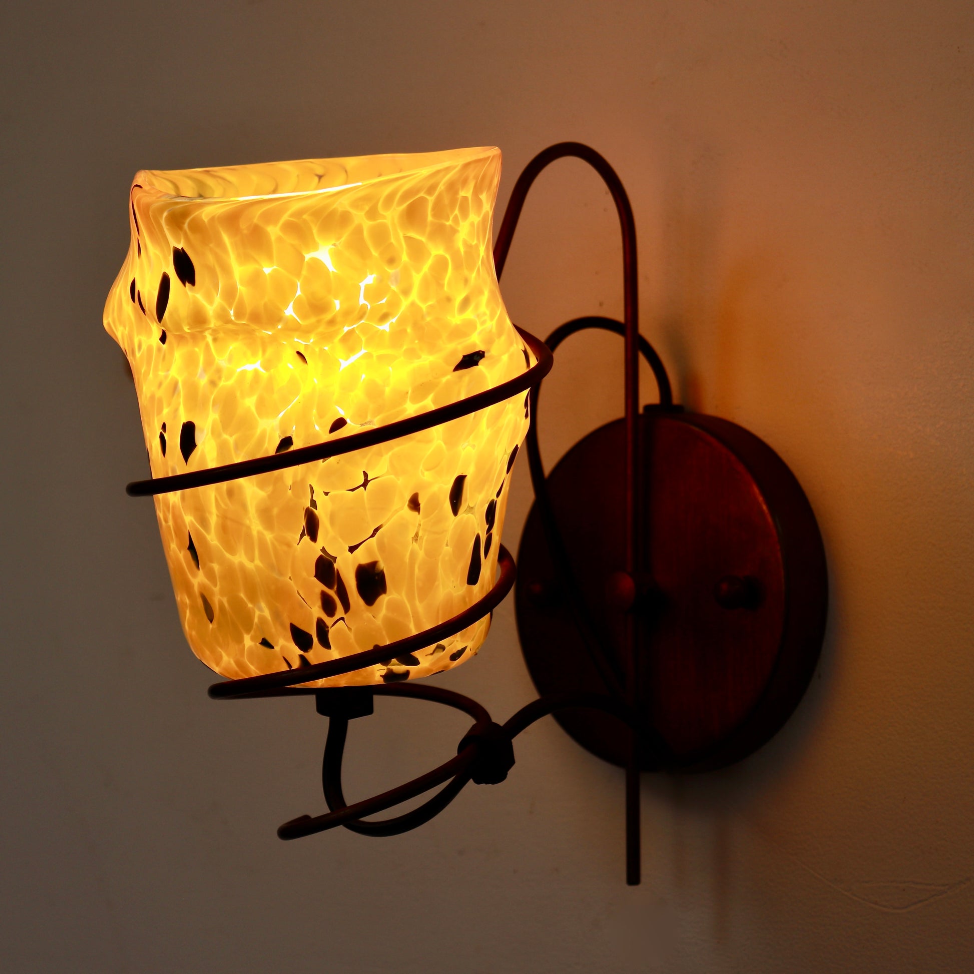 Illuminated Murano glass wall light by Barovier & Toso