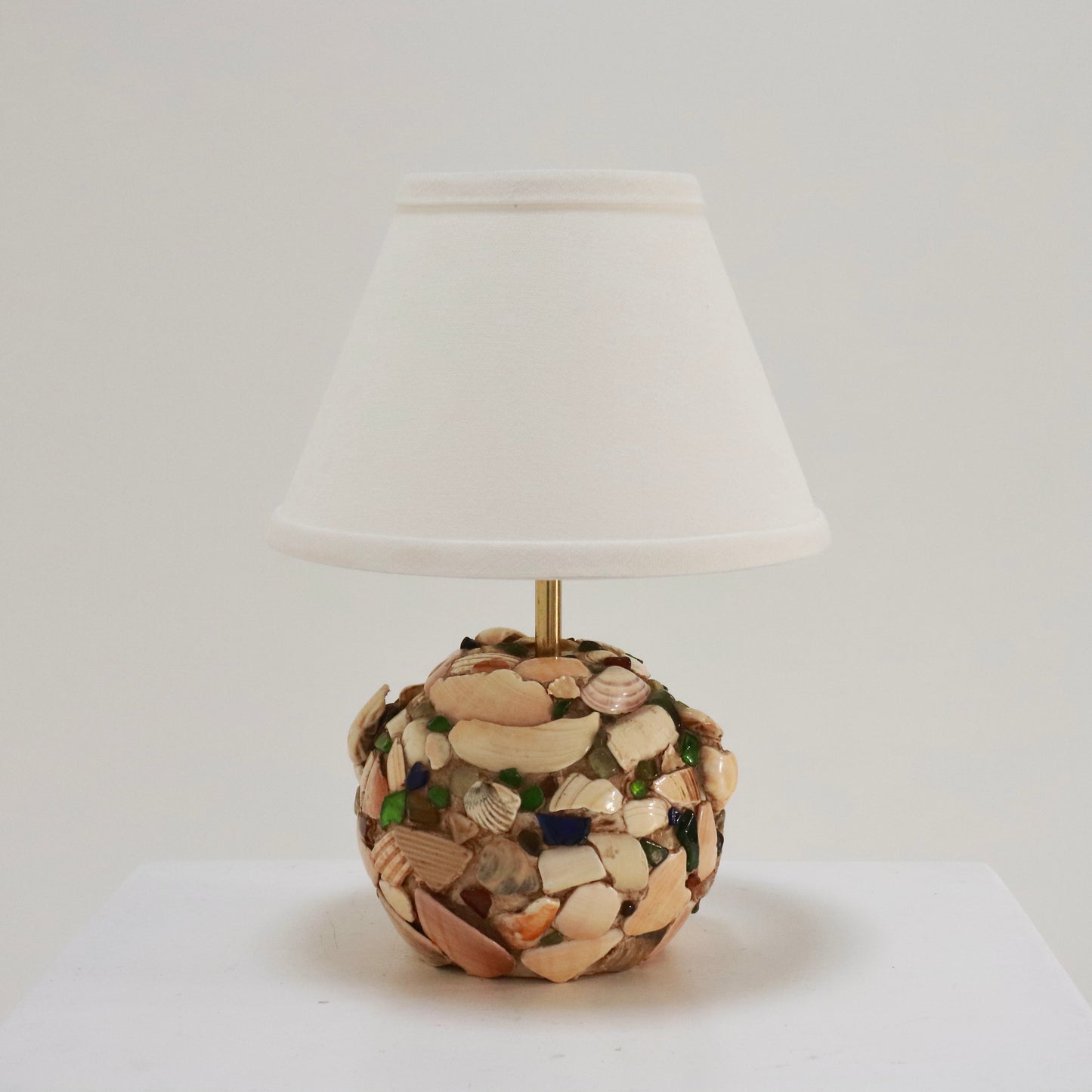 Petite Folk Art Shellwork Lamp