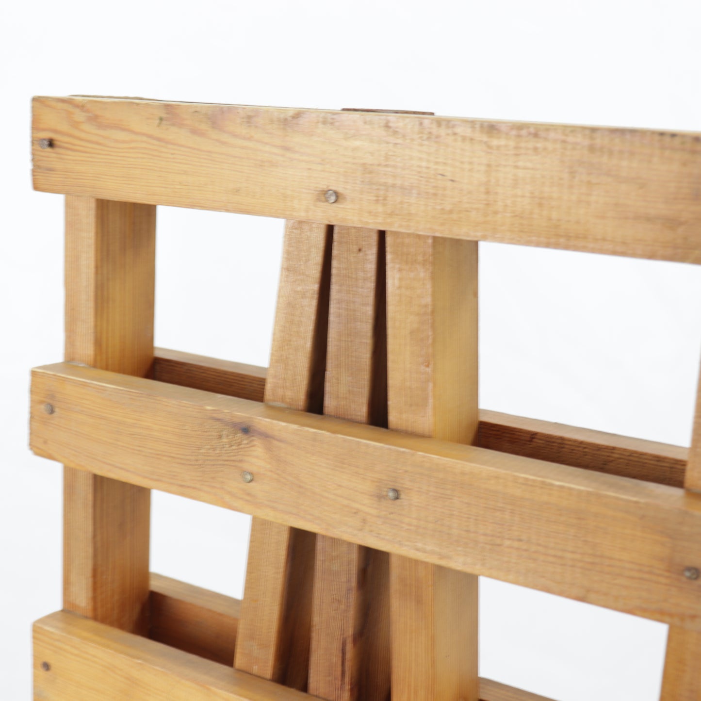 Constructivist Chair with Enzo Mari vibes