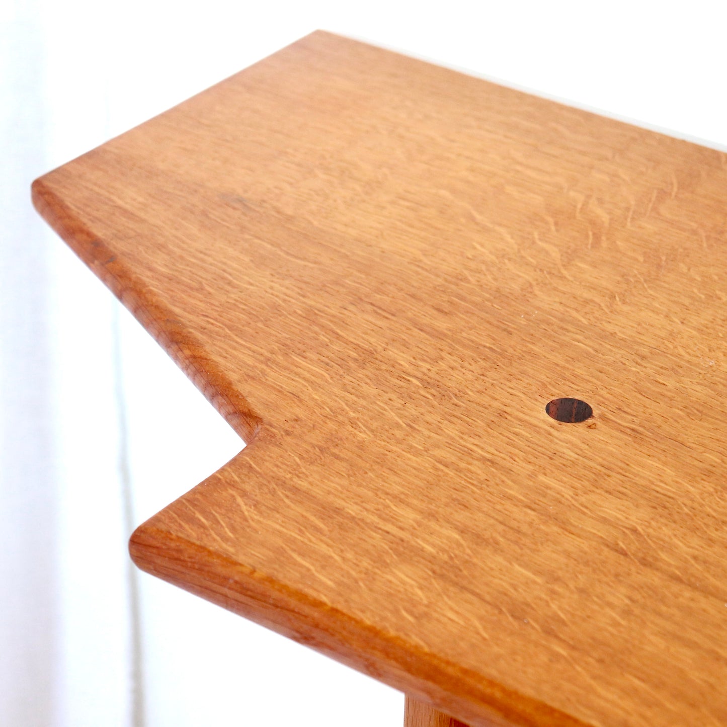 Cantilevered oak top and uprights with floating glass shelf