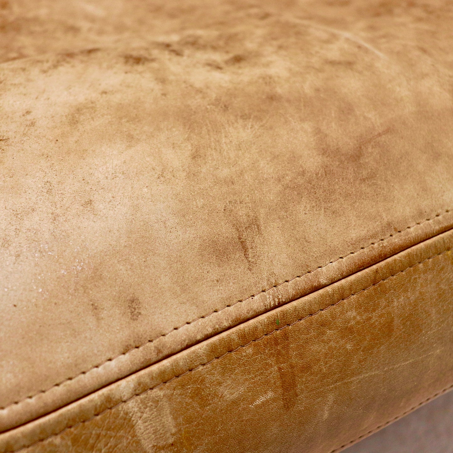 Mogens Hansen Model 535 Sofa — Denmark, c.1980s