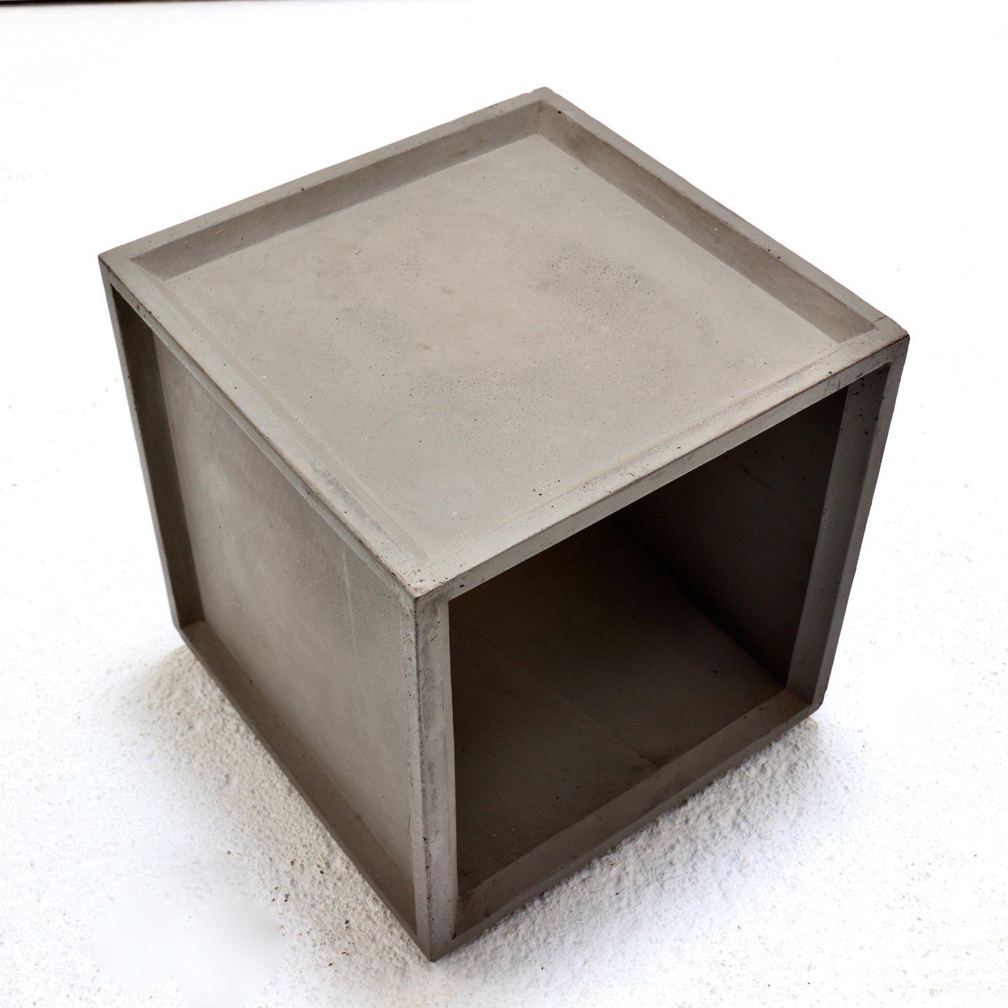 Lyon Beton concrete side table