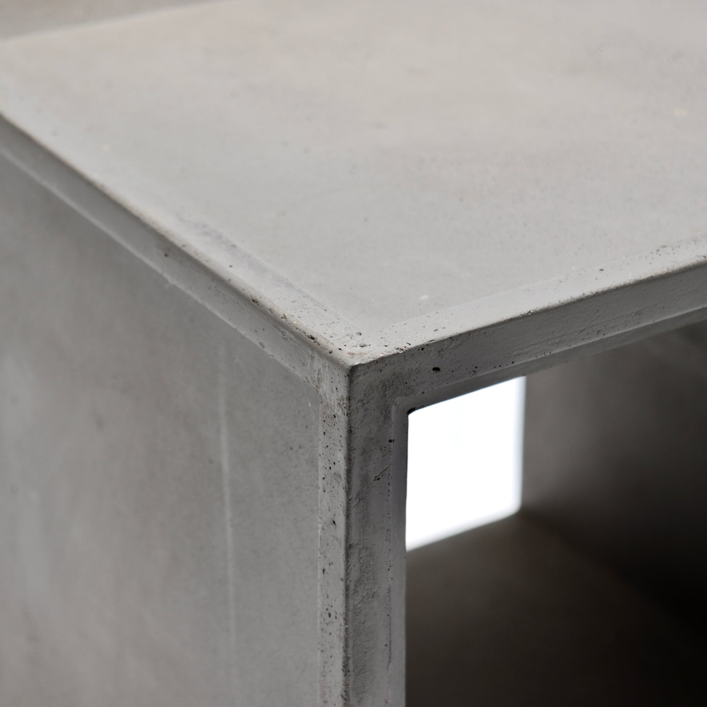 Lyon Beton concrete side table
