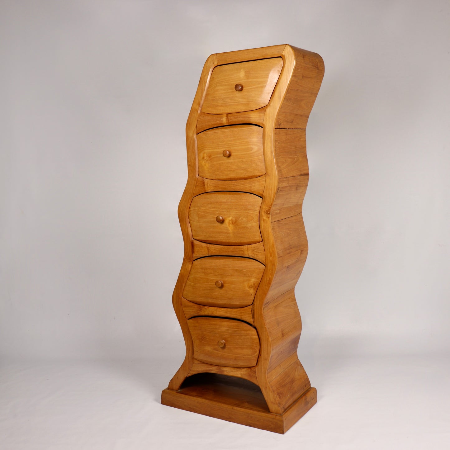 Biomorphic chest of drawers