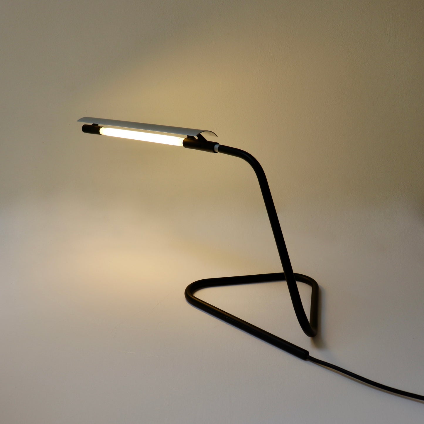 Flos "Tubino" lamp