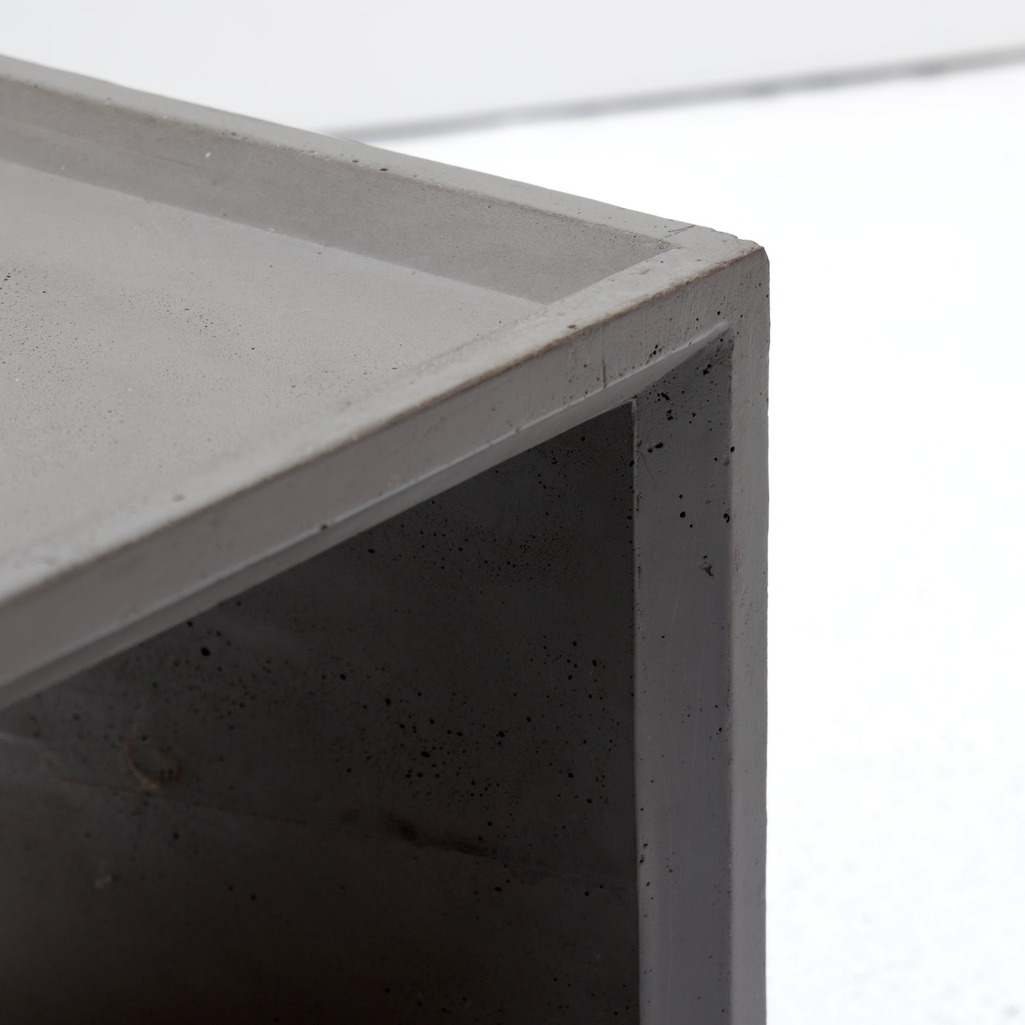 Lyon Beton concrete side table