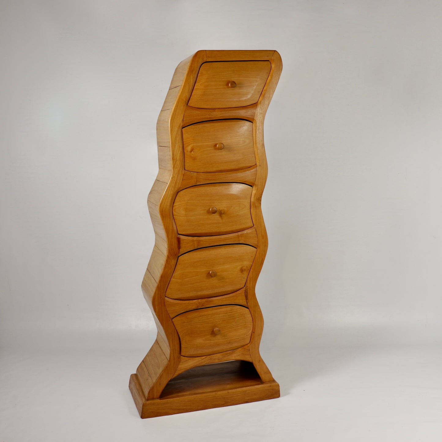 Biomorphic chest of drawers