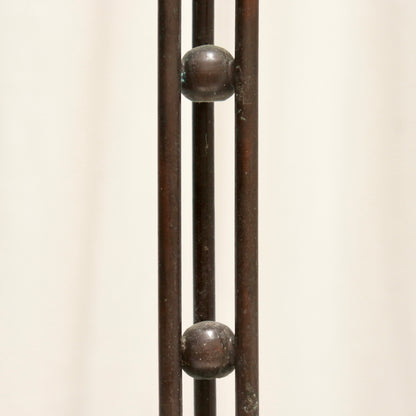 Triple-rod column with spherical spacers.