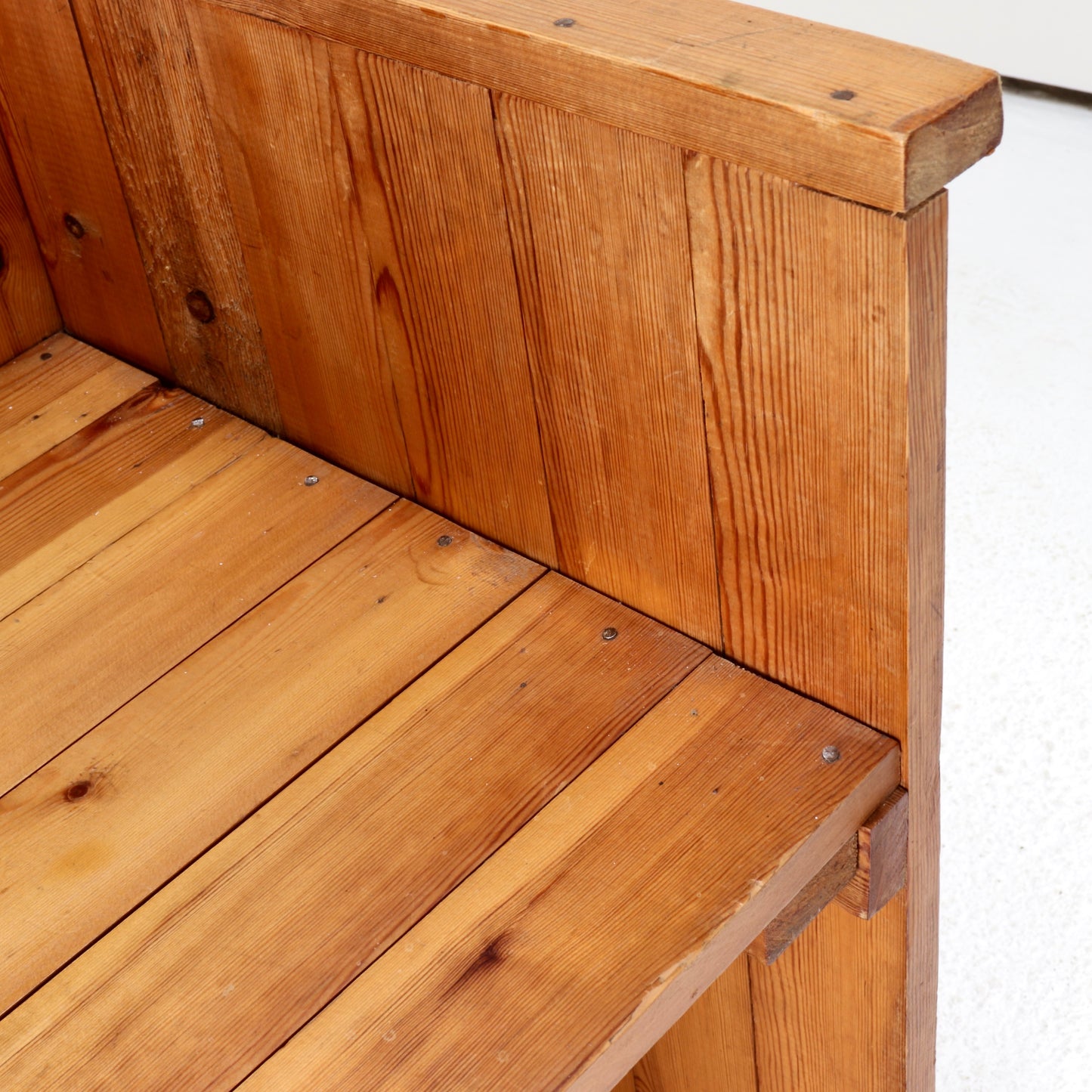 Architect’s Throne Chair in Pine — Attributed to Renzo Baldanello (Italy)