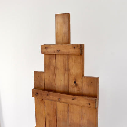 Reverse of the stepped back with cross-battens.